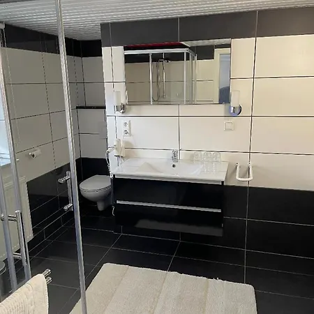 Gaestehaus Zum Salztrippler Apartament